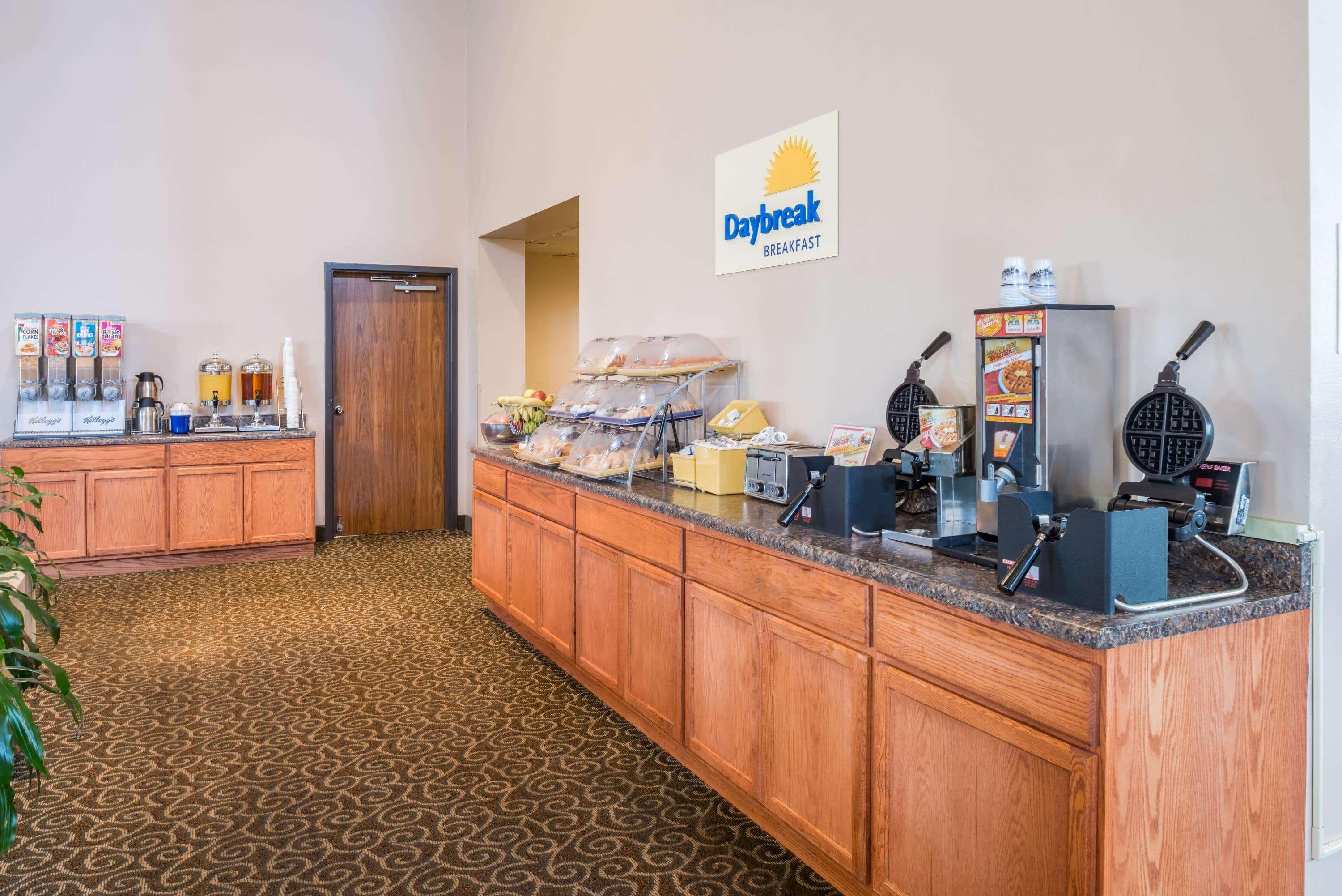 Days Inn By Wyndham Kirksville Kültér fotó